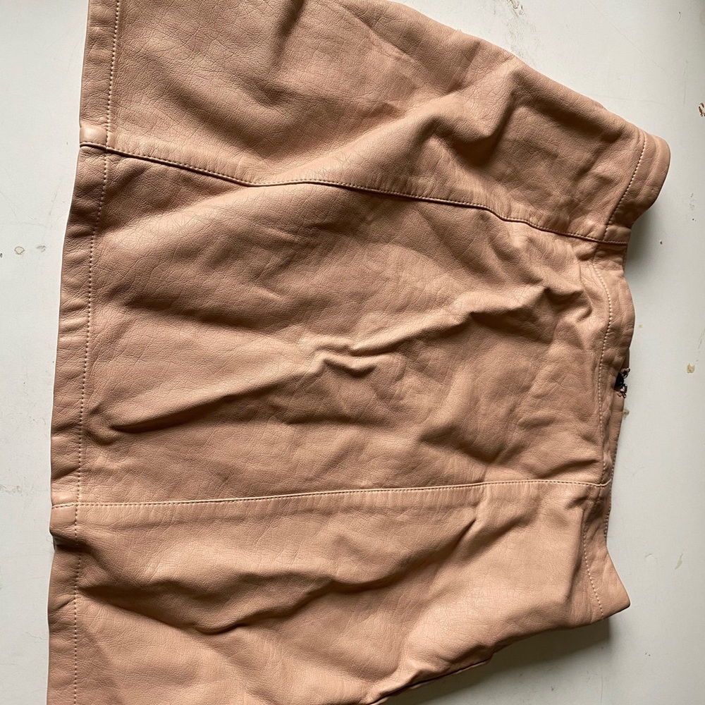 Brown mini skirt